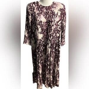 Time and Tru purple and white long sleeve maxi dress with ruffle bottom. NWT